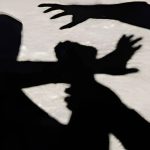 पुणे : कारमध्ये लैंगिक छळाची तक्रार वकिलाने केल्यानंतर चौघांना अटक